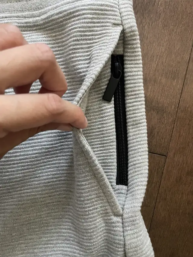 Men’s Zara Shorts size Medium in Men's in Markham / York Region - Image 4