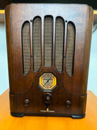 1936 Stromberg Carlson Model 61T Radio