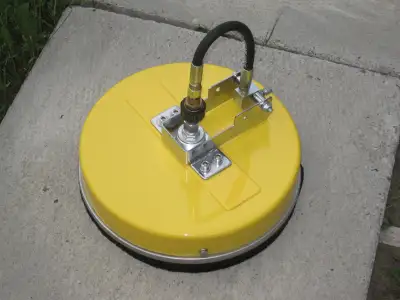 12" Diameter Professional High Pressure Washer Head, clean, as shown, little usage. Look closely at...