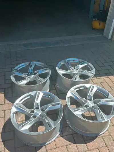CAMARO RIMS - 2019 OEM Rims only. Contact for more information