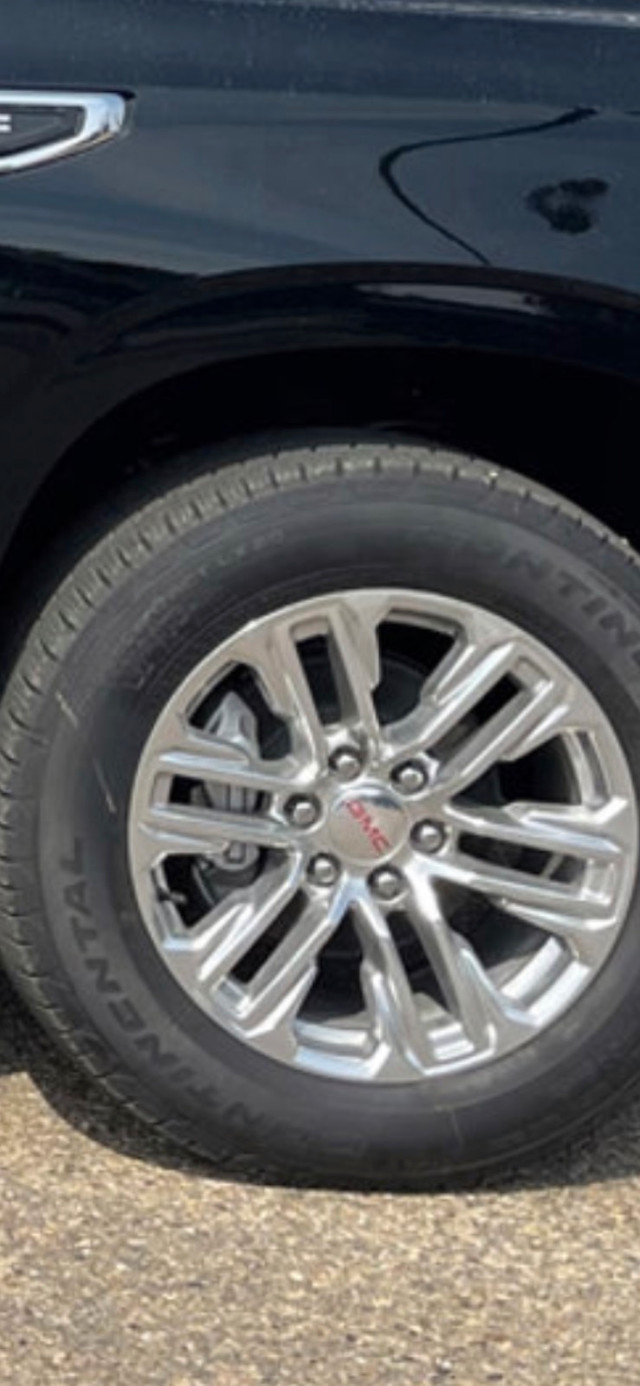 275/60R20 20 inch GMC/Chevrolet Rim and Tire set WITH SENSORS Tires
