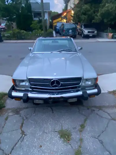 1974 Mercedes Benz classic SL 450 2 door convertible Montreal grey in color dark yacht blue leather...
