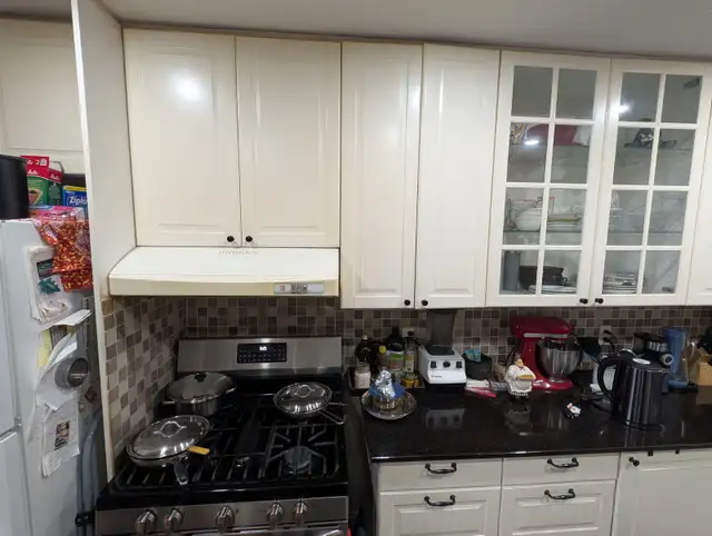 Kitchen Counters/Cabinets/Drawers65689555470209122