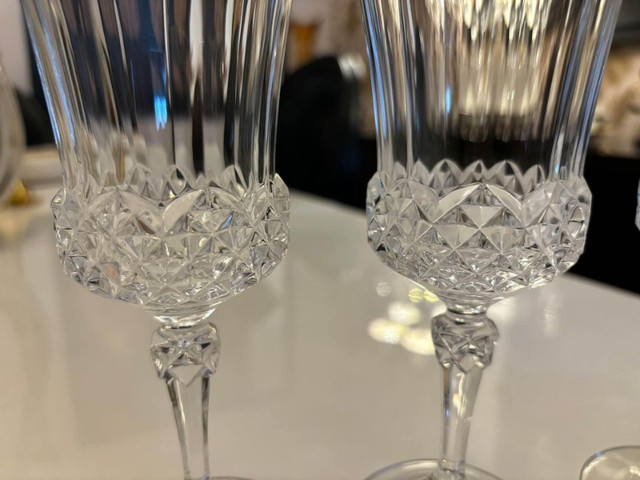 Lot de 3 coupes à vin blanc cristal d’Arques Valencay dans Autre  à Ville de Montréal - Image 3