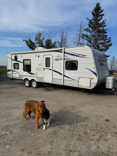 Jayco Jayflight 31’ Travel Trailer bunkhouse 28BHS bumper pull camper with slide out. Full tour: sta...