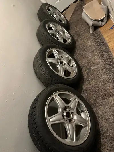 Selling because my car is not with me