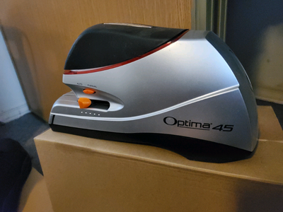 Swingline Optima 45 Stapler Slightly used - brand new condition