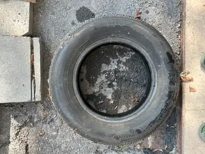4 tires with good conditions