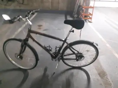 Vélo hybride Giant Cypress, View more