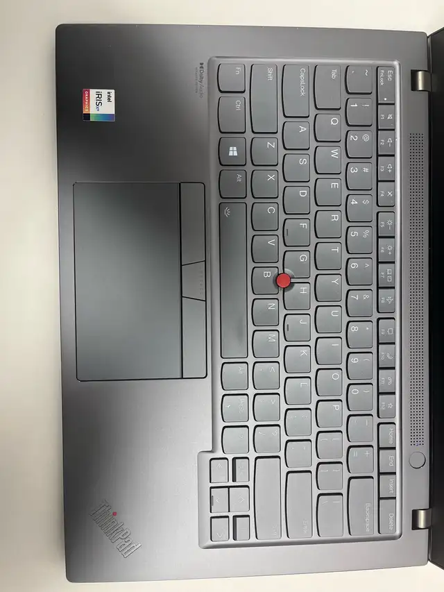 Lenovo ThinkPad T14s G2 in Laptops in Markham / York Region - Image 3