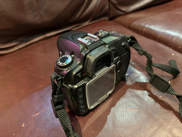 Nikon D80 DSLR in Cameras & Camcorders in Calgary - Image 3