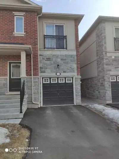 "Clean, fully finished one-bedroom basement suite available in a quiet townhouse. Includes private k...