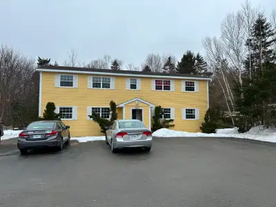 Fully upgraded 2 bedroom, 1 bathroom apartment in a quiet Woodlawn neighbourhood. Available immediat...