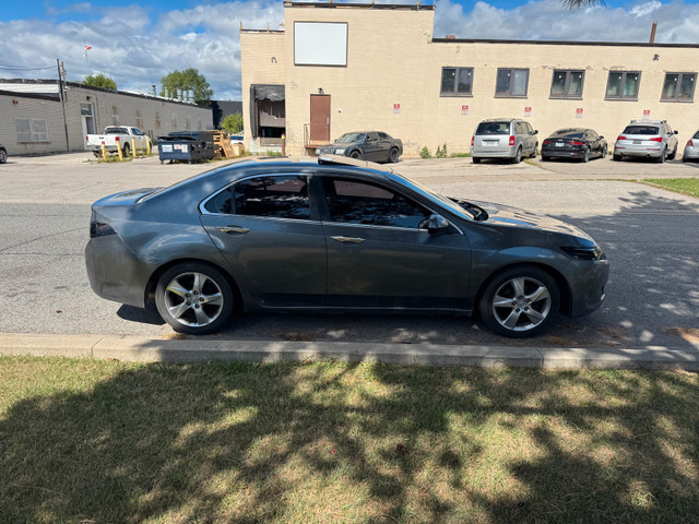 2009 Acura TSX Manual in Cars & Trucks in City of Toronto - Image 2