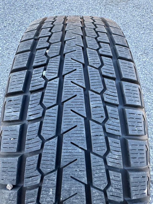 235/65/17 Yokohama Iceguard G075 90% tread off Nissan Rogue in Tires & Rims in Ottawa - Image 2