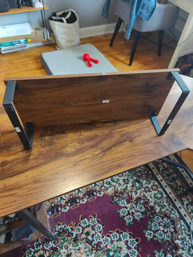 L-shaped Wood Desk - Perfect for School or Home Office in Desks in Ottawa - Image 4