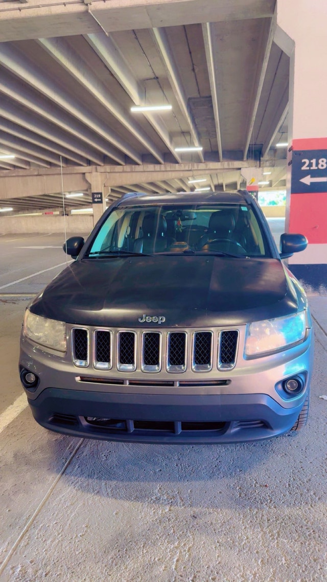 SUV for sale — photo 4