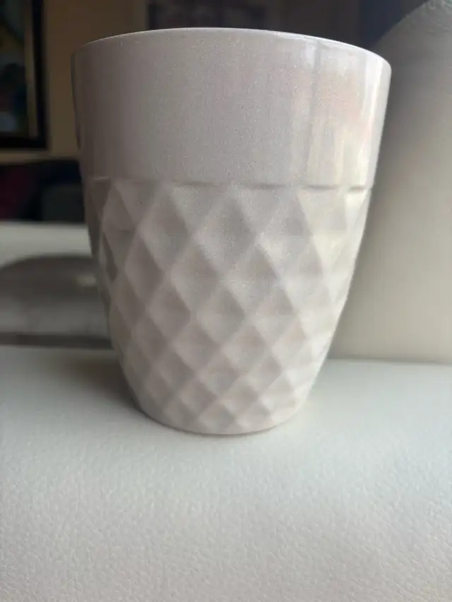 German ceramic pot in Home Décor & Accents in City of Toronto - Image 2