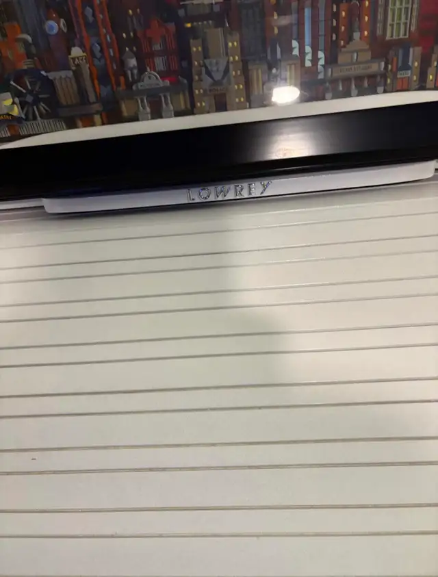 DÉJÀ VENDU …QUI SERA LE NOUVEAU PROPRIÉTAIRE DE CE BIJOUX? in Pianos & Keyboards in City of Montréal - Image 6