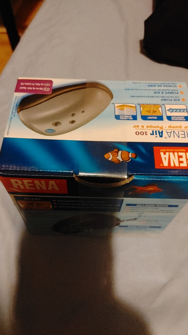Brand New Rena Air Pump For Aquarium Fish Tank For Sale  in Fish for Rehoming in Ottawa - Image 2