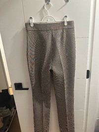 Boss woman classic pants. New with tag. Size 36.