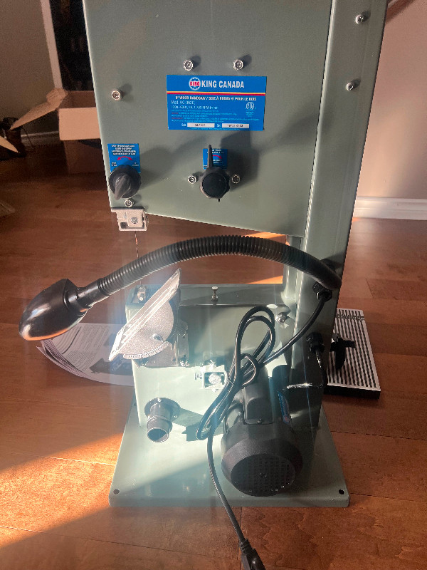 Brand new 9 inch band saw never been used in Power Tools in Calgary - Image 2