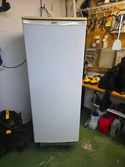 !! KENMORE FRIDGE !FOR SALE! USED IN GREAT CONDITION !!, View more