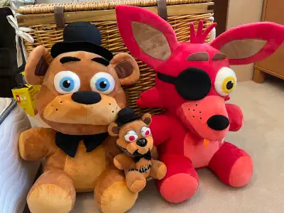 Five nights at Freddy’s plushies, View more