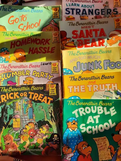 VINTAGE BERENSTAIN BEARS LOT OF 21  SOFTCOVER BOOKS, View more