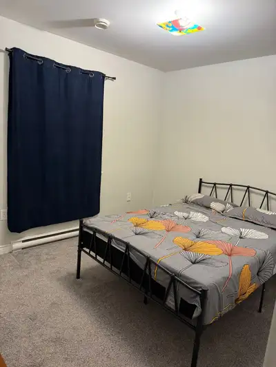 private room available for one girl..this is for short term..going on vacation.. plz notice only ava...