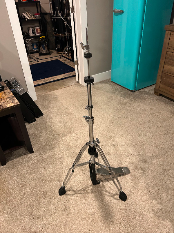 Pearl H-900 Hi Hat Stand in Drums & Percussion in Fredericton