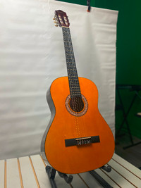 Guitare classique neuve + étui souple +