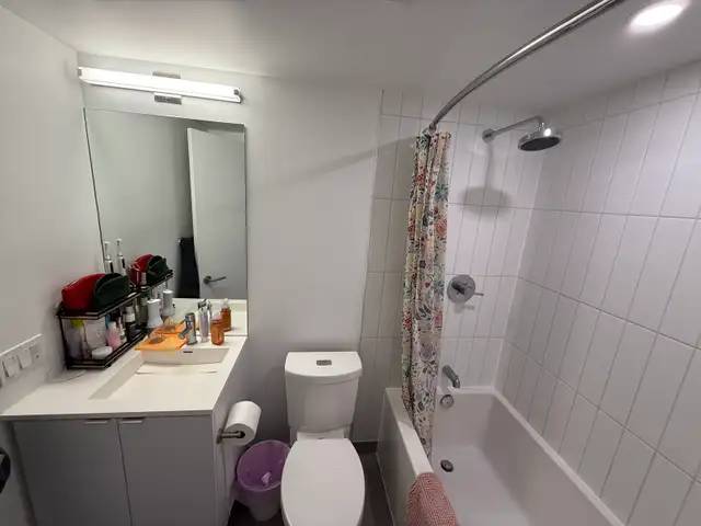 1 Bed + 1 Bath Lease Takeover – Yonge & Eglinton (1 month free!) in Long Term Rentals in City of Toronto - Image 6