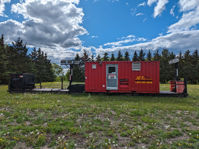Skidded Oilfield Support Unit, 55KW Gen, Bathrooms, Light Towers in Storage Containers in Lethbridge - Image 2