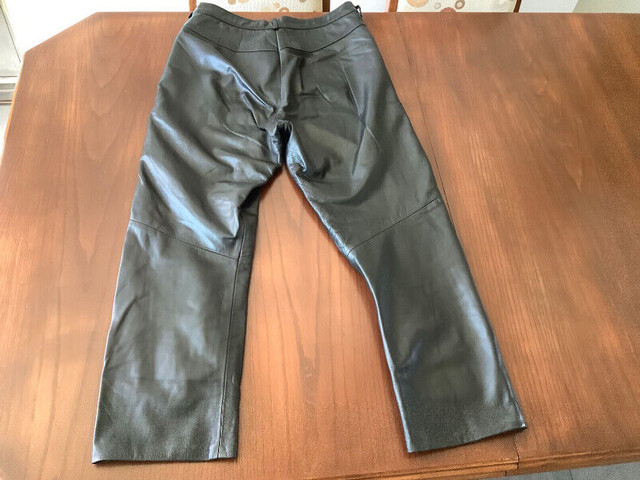 Pantalon de moto, 100% cuir véritable, femme Dimitri 11-12 ans dans Autre  à Ouest de l’Île - Image 3