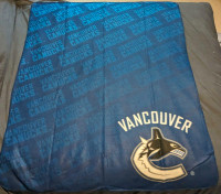 NEW Vancouver Canucks blanket / throw