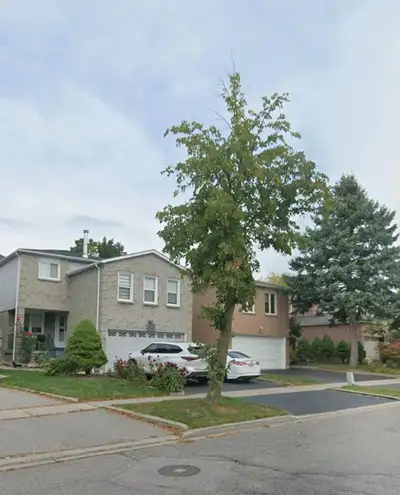Large basement apartment for rent. Pickering, Brock & Major Oaks. Available from September 1st. -Sep...