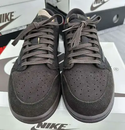 Air Jordan 1 Low Travis Scott size 9 "Velvet Brown", View more