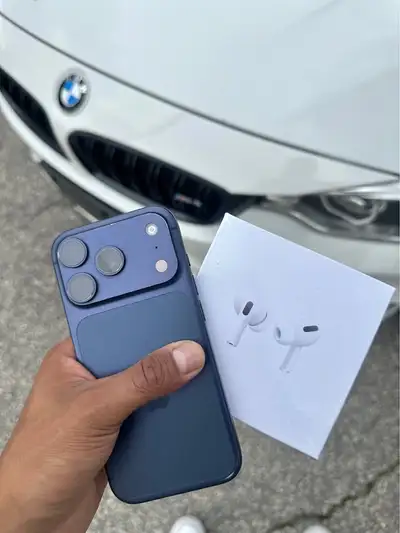 iPhone 16 Pro Max/17 Pro Max 256gb  UNLOCKED, View more
