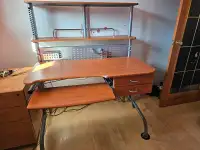 Bureau à ordinateur