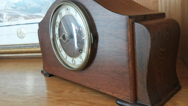 Seth Thomas Bellevue model clock in Arts & Collectibles in Sarnia - Image 3
