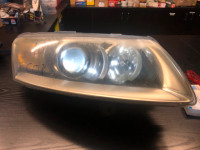 Audi A6 S6 C6 Right side headlight for parts