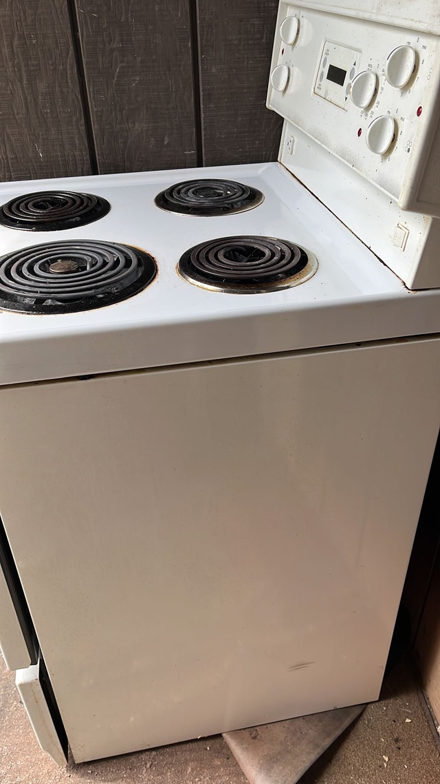 24 inch apartment stove Stoves, Ovens & Ranges Oakville / Halton