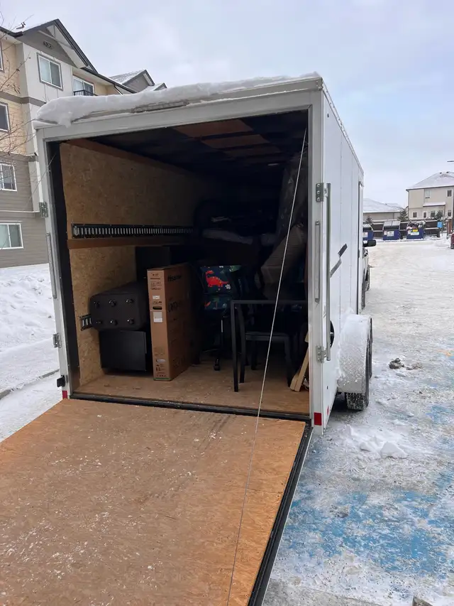 Moving service62864353756546122