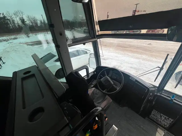 Coach Bus For Rent:  Explore the GTA! Available Now! in Ontario in Canada - Image 10
