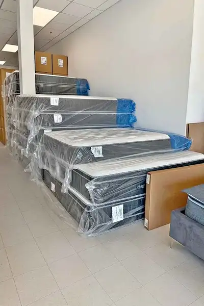 Neuf Matelas (simple,double,queen,king). à, View more