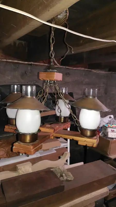 Luminaire Rustique//Rustic, Farmhouse Chandelier in Indoor Lighting & Fans in City of Montréal - Image 3