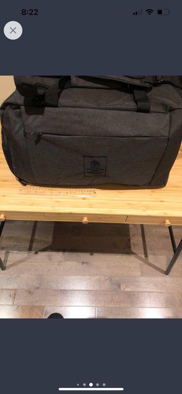 Nouvelle sacoche grise -  New grey/ charcoal bag  dans Femmes - Sacs et portefeuilles  à Ville de Montréal - Image 2