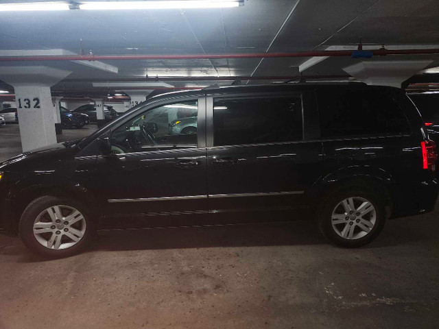 Dodge Grand Caravan 2017 in Cars & Trucks in City of Toronto - Image 2
