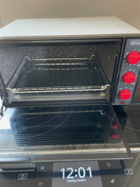 Toaster oven- Delonghi